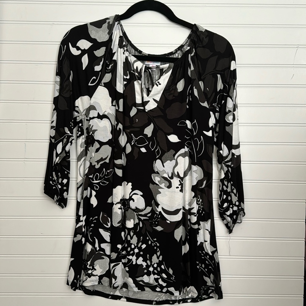 LuLaRoe Debra